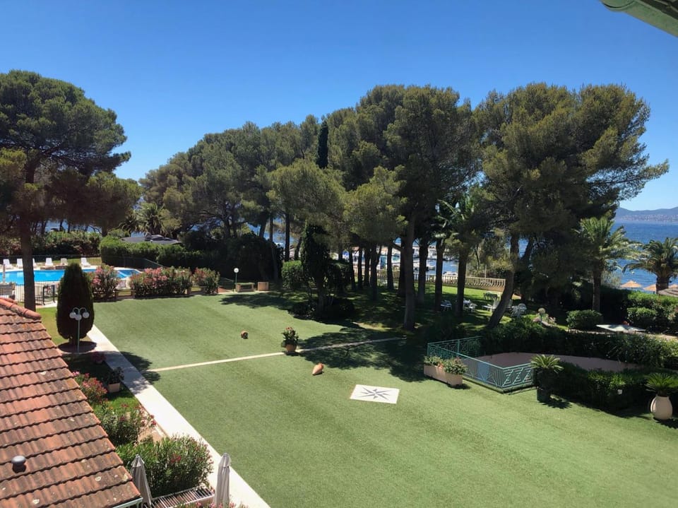 Duplex T3 Boulouris Pieds dans l eau Apartment in Saint-Raphael