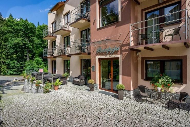 Property building, Patio