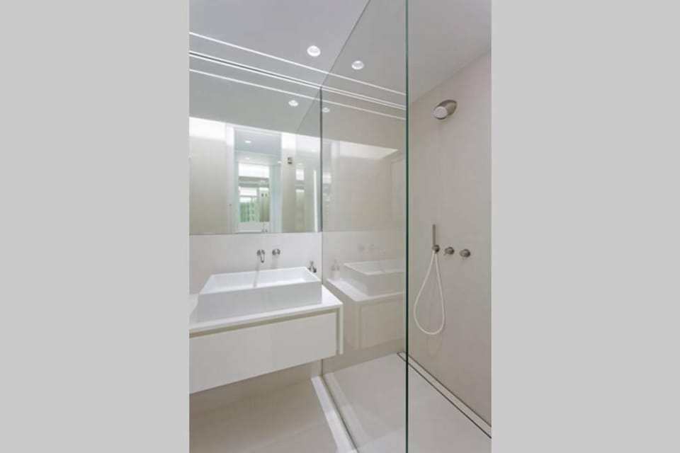 White Penthouse Apartment in Athens