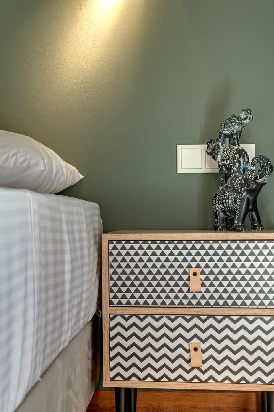 Decorative detail, Bedroom