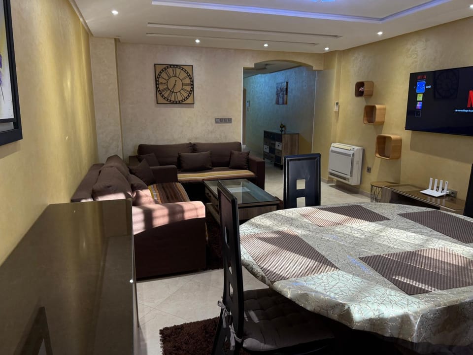 5 min de la Plage ! Appart Premium Climatisé & Ultra Calme Apartment in Agadir