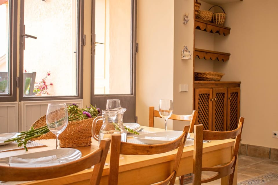Amplio apartamento rural con terraza Apartment in Basque Country