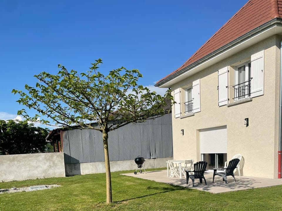 Aux champs Pressinois Apartment in Auvergne-Rhône-Alpes