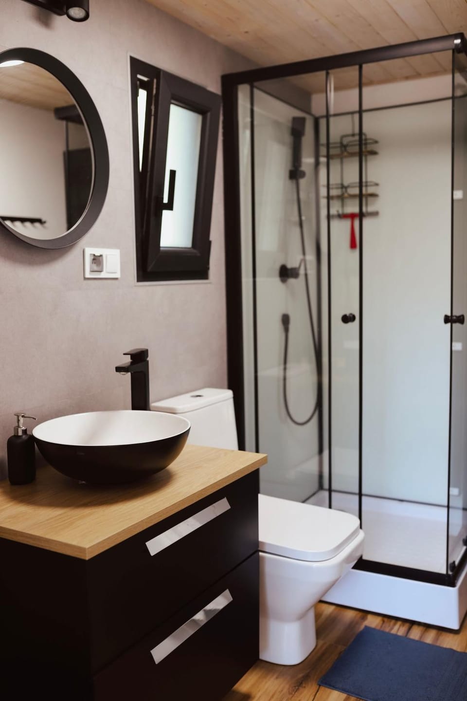 Shower, Bathroom
