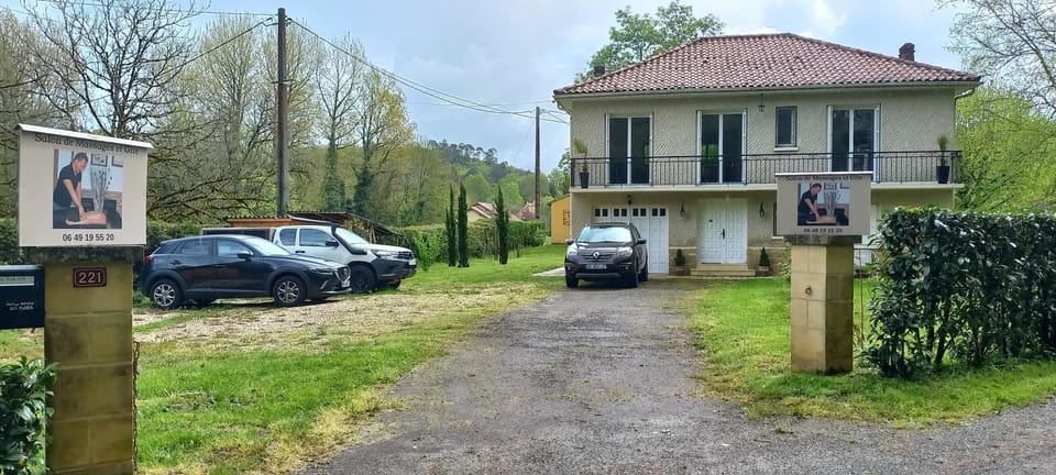 Location, Parking