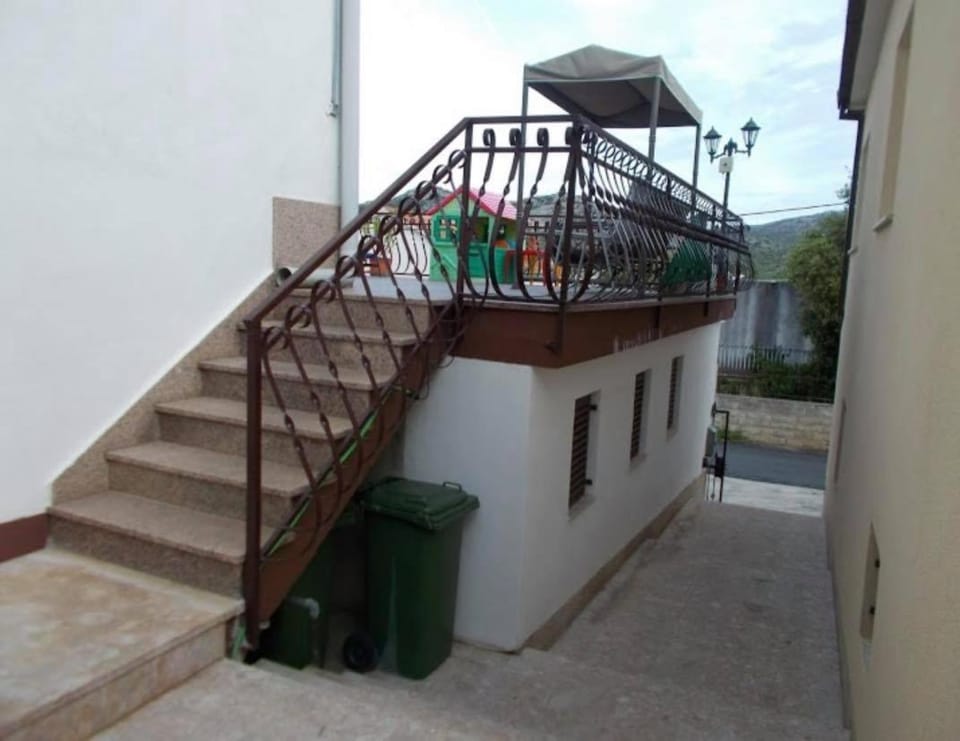 Villa Pandza Apartment in Šibenik-Knin County, Croatia