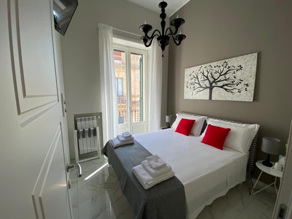 Bed, Balcony/Terrace, Bedroom, internet, air conditioner