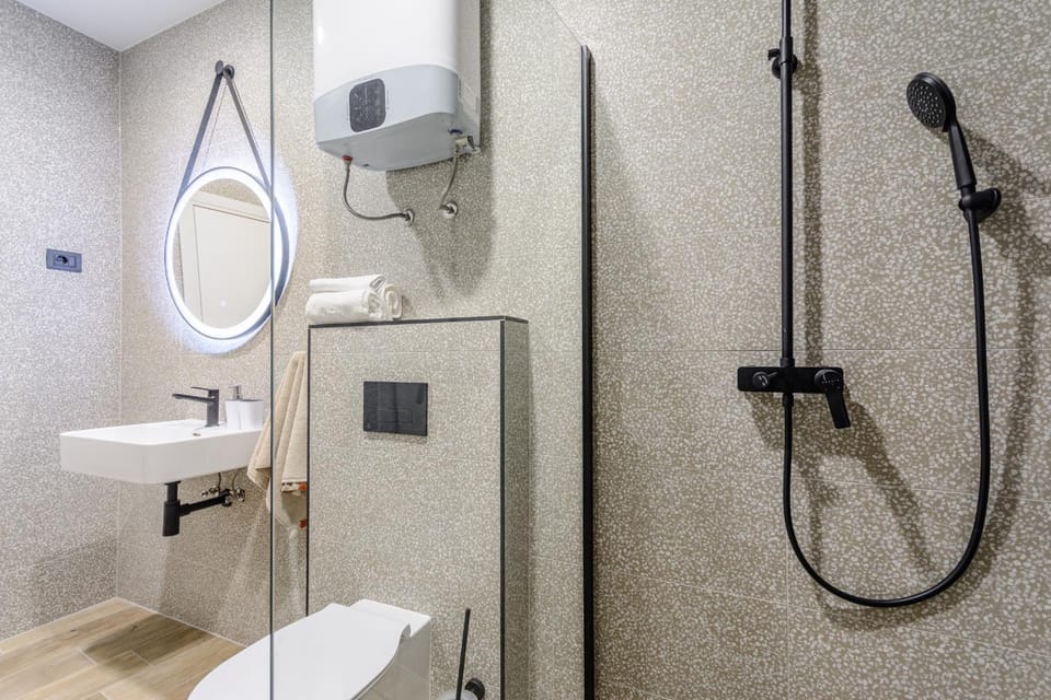 Dora rooms and studios Bed and Breakfast in Split-Dalmatia County