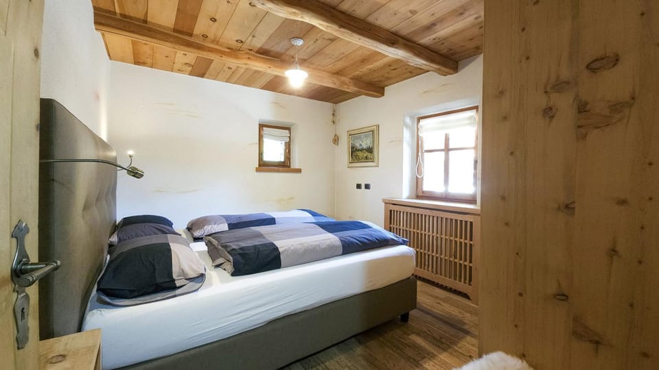 Chalet Canton Apartment in Canton of Grisons