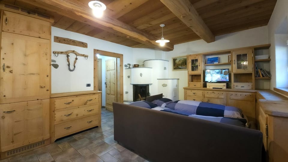 Chalet Canton Apartment in Canton of Grisons