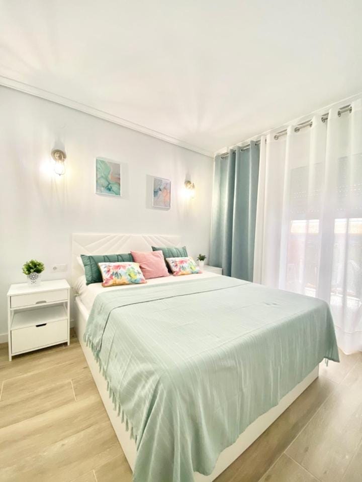 Apartamento lujo Pere Apartment in Salou