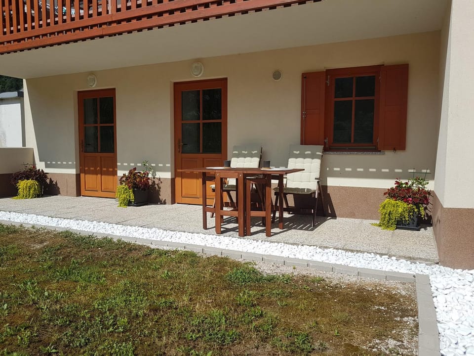 Apartma 64 Apartment in Bovec