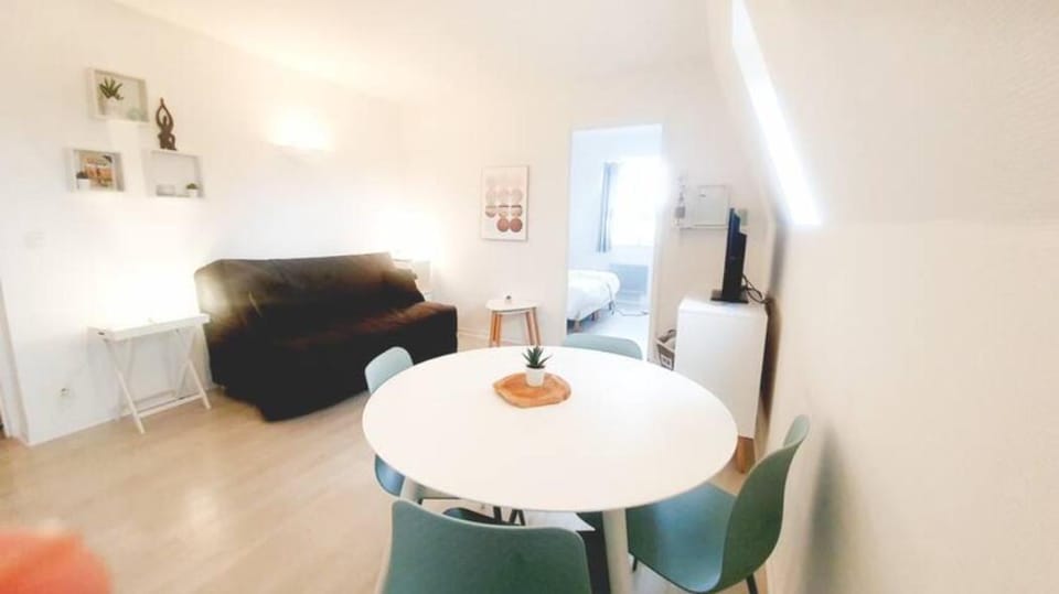 Appartement avec piscine, 100m plage et hypercentre Apartment in Cabourg