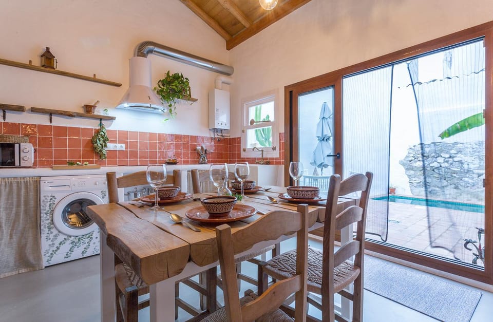 Encantadora casa rural con piscina privada House in Sierra de Cádiz