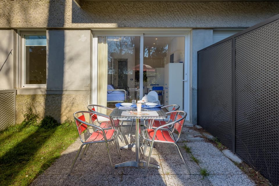 Patio, Garden