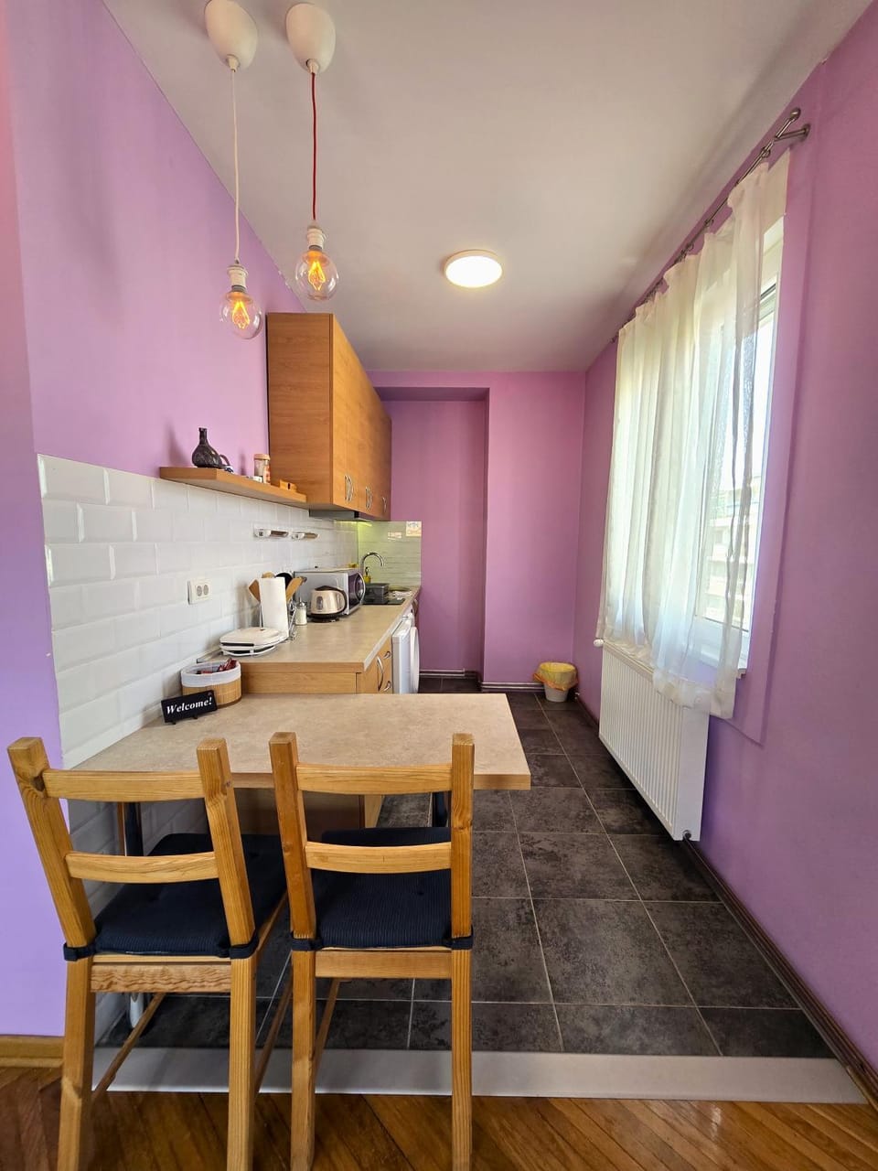 Kitchen or kitchenette, kitchen