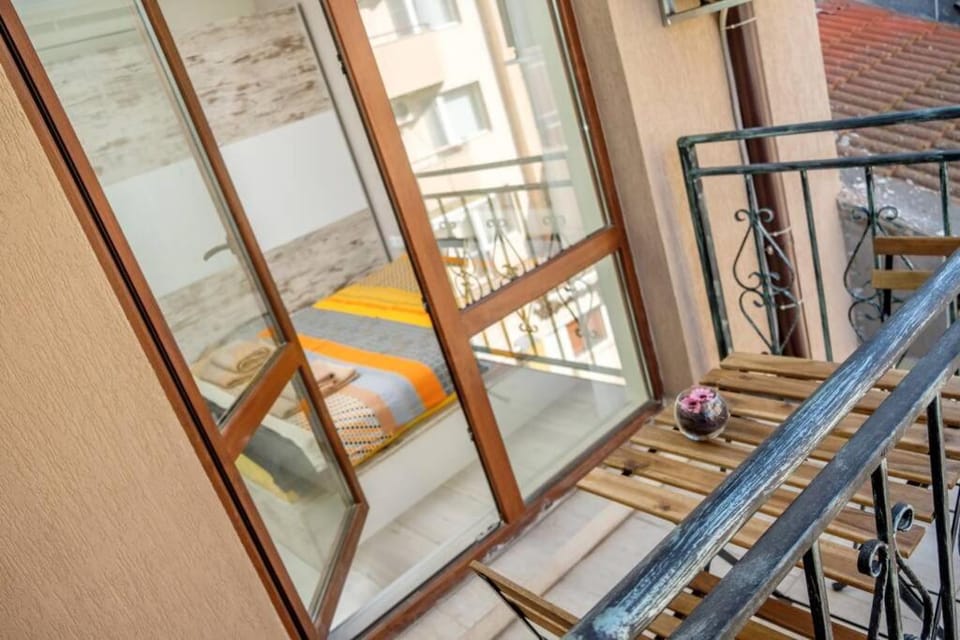 Charisma apt - lux at top city center Apartment in Varna