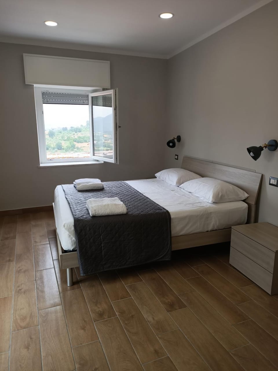 La finestra sul colle Apartment in Campania