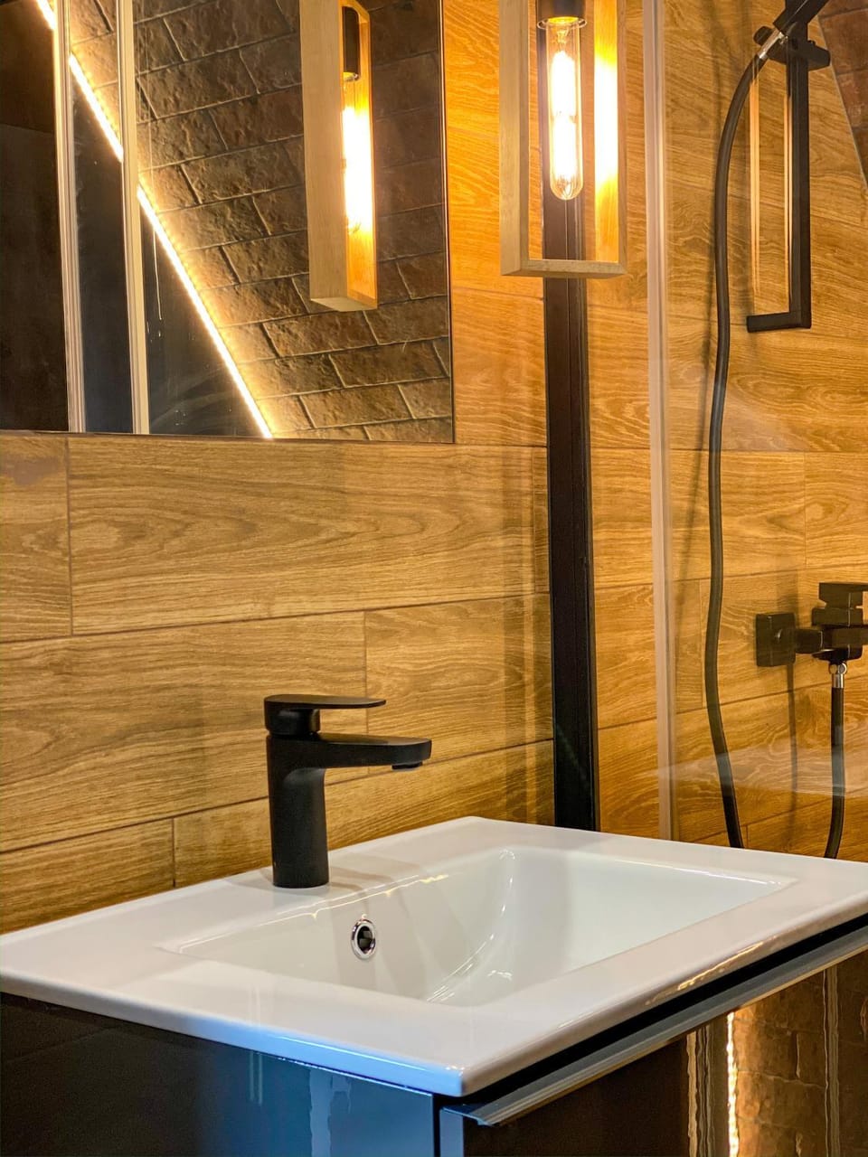 Shower, Bathroom