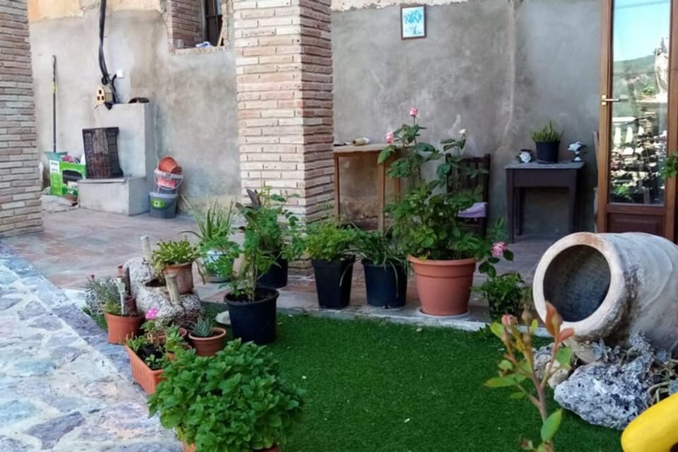 Casa-villa rural completa para hasta 9 personas Apartment in Aragon