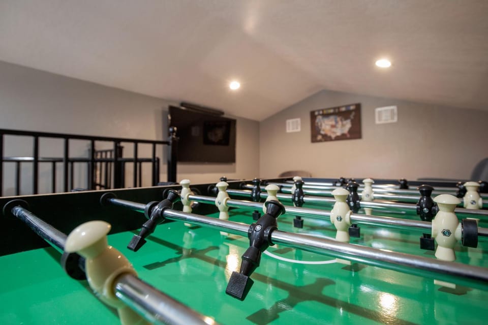 CYC Eclectic Back House with BBQ Gazebo House in Leon Valley