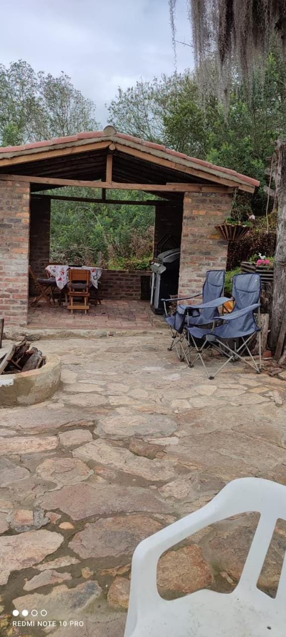 El Cascajal: Amazing lake view. Vista al lago House in Cundinamarca, Colombia