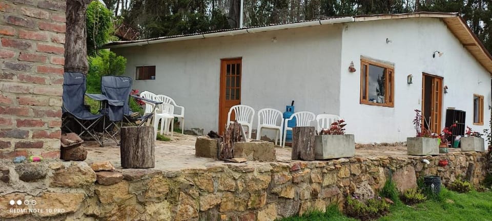 El Cascajal: Amazing lake view. Vista al lago House in Cundinamarca, Colombia