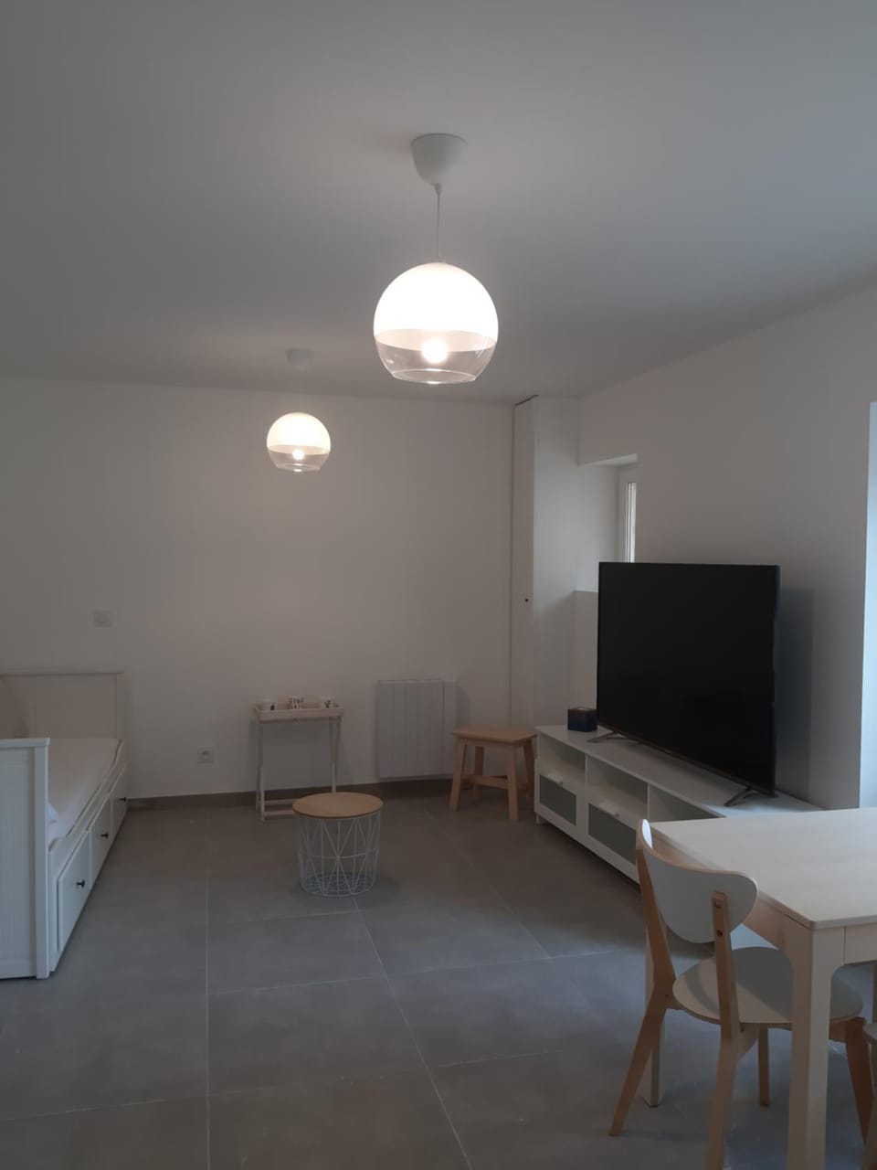 Living room, Dining area