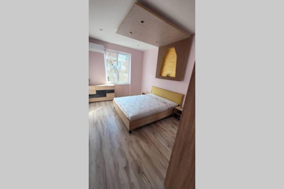 Луксозен апартамент с гледка към парк и топ център Apartment in Yambol