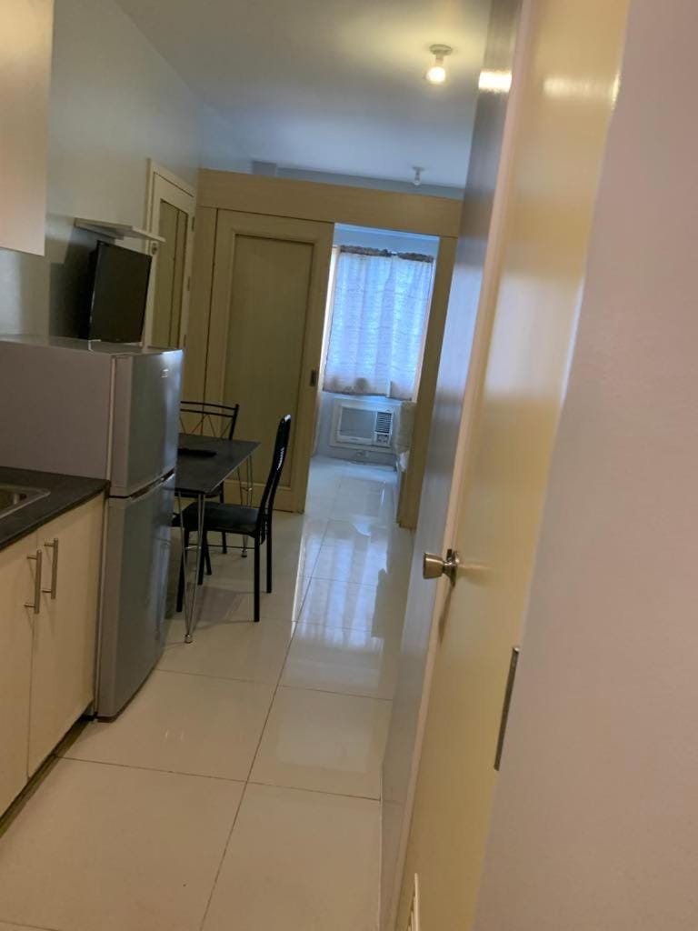 Wind and Sea at Sea Residences Apartment hotel in Pasay