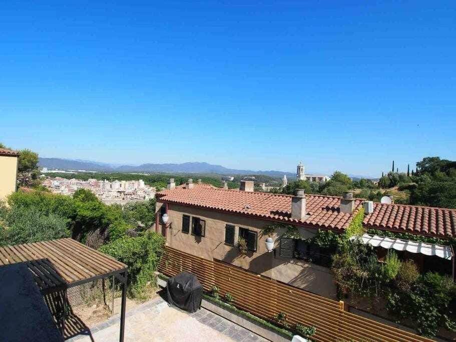 Day, Natural landscape, View (from property/room), City view, Mountain view