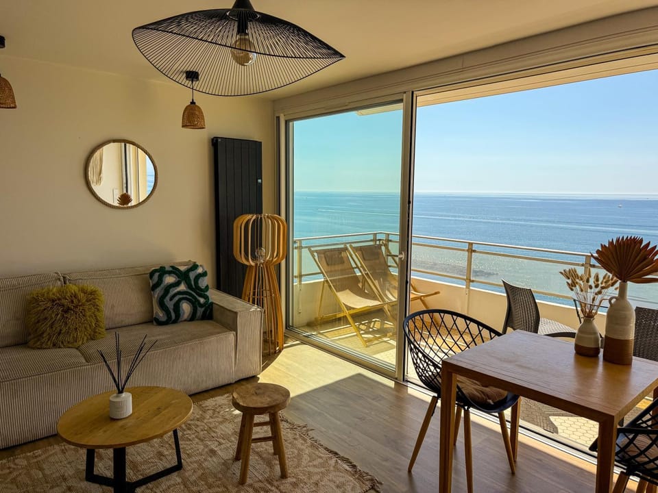 La Petite Tour Apartment in Occitanie