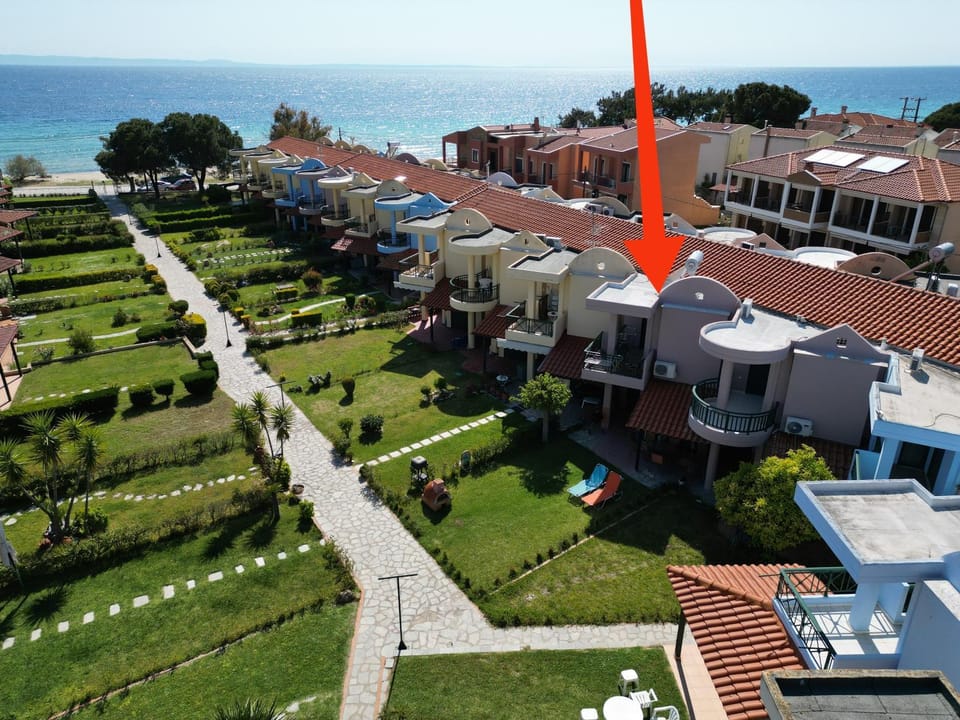 Property building, Bird's eye view