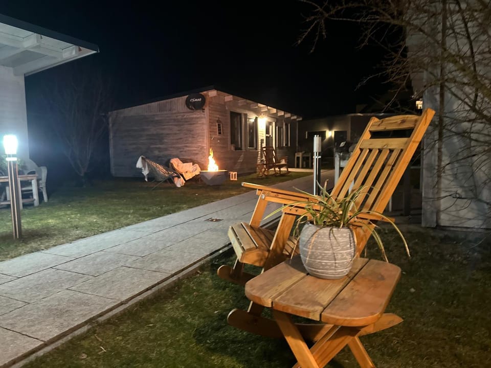 Off site, Night, Garden, Garden view, Garden view, Entertainment