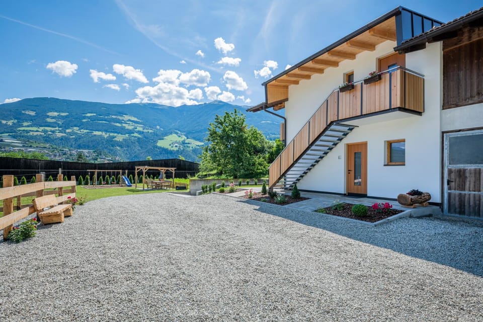 Property building, View (from property/room), View (from property/room)