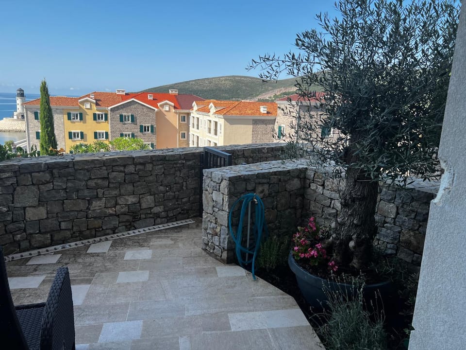 Lustica bay Studio for rent Apartment in Kotor Municipality