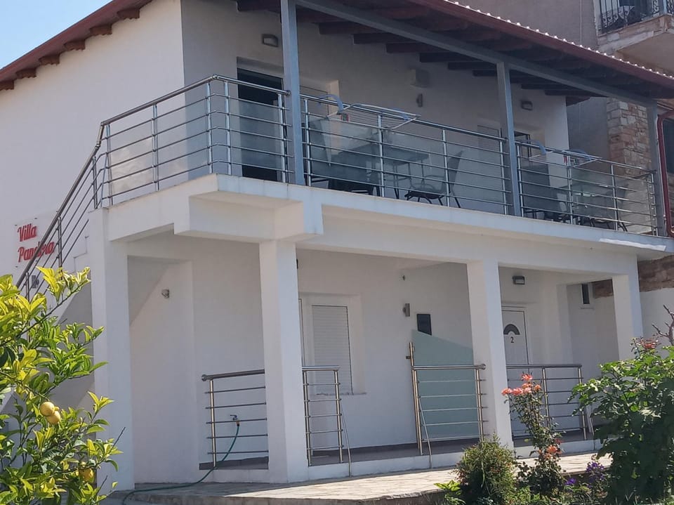 Villa Pandora Apartment in Limenaria