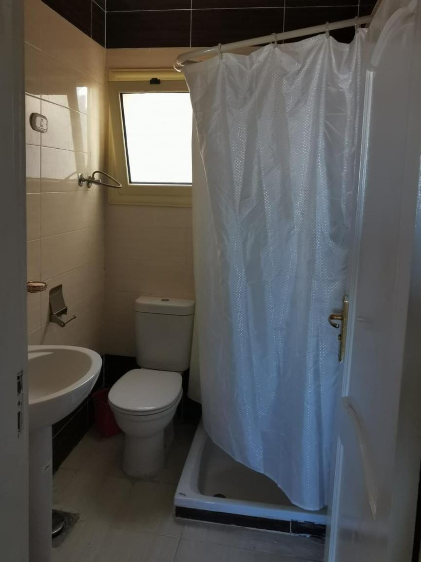 شاليه للايجار بقرية فيستا مارينا بالعلمين الجديدة Apartment in Egypt