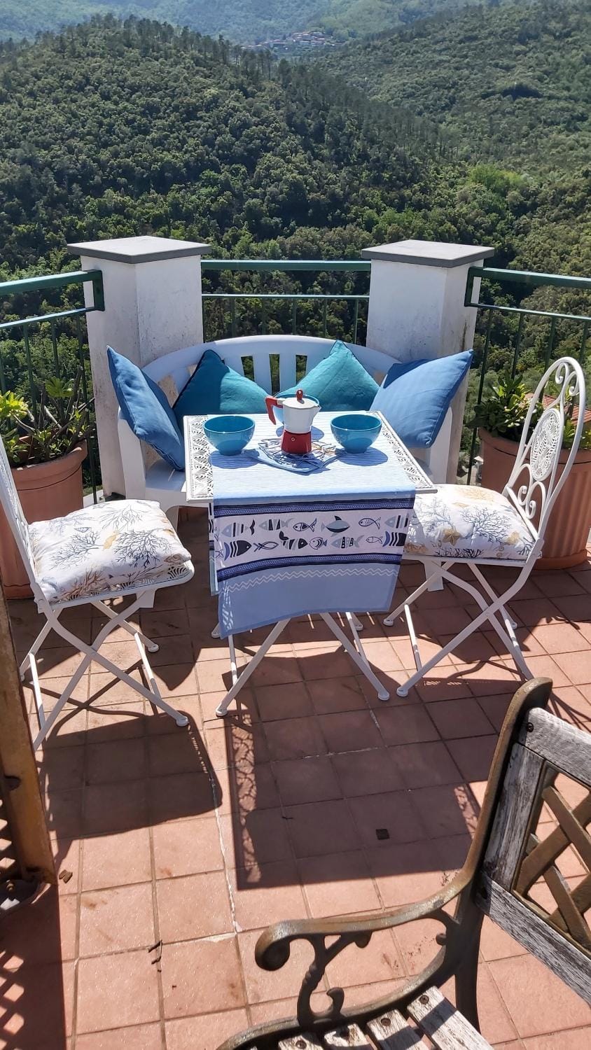 Day, Natural landscape, Balcony/Terrace, Mountain view