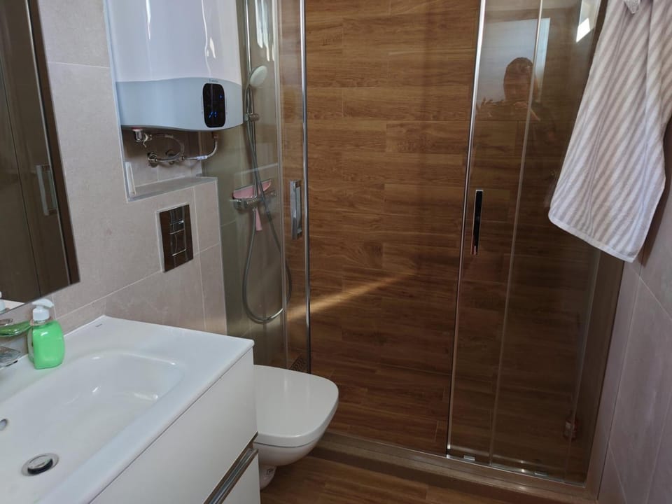 Toilet, Bathroom