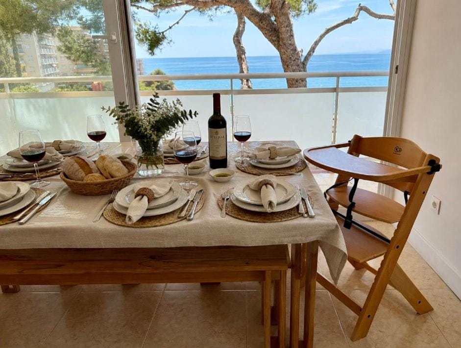 Sea view, Lunch
