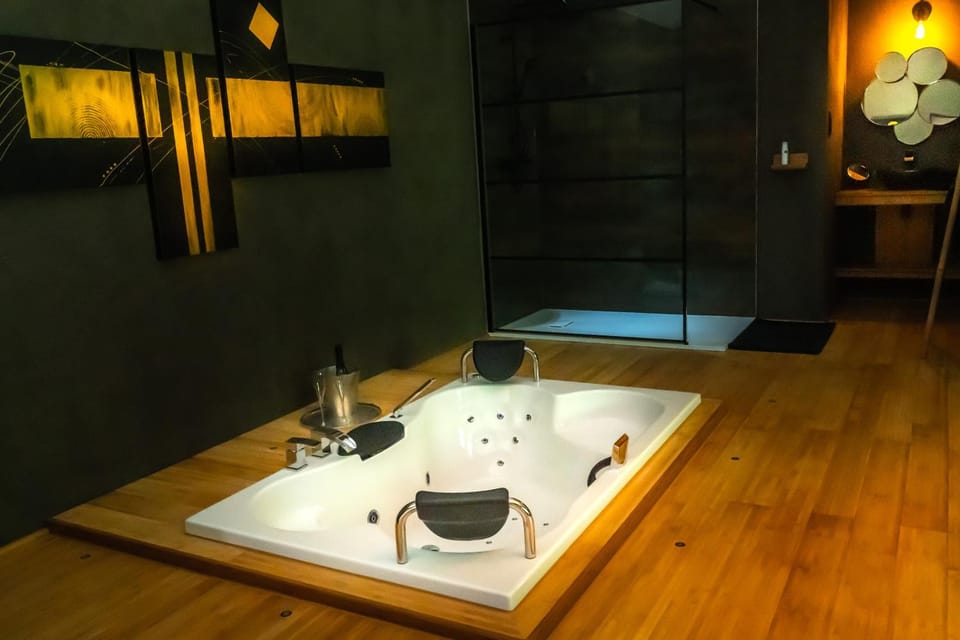 Paradis Secret Love hotel in Liège