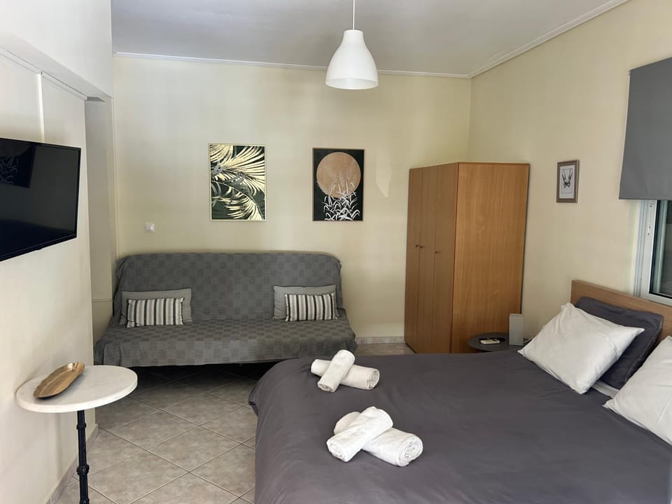 Chris 2 Apartment in Messenia
