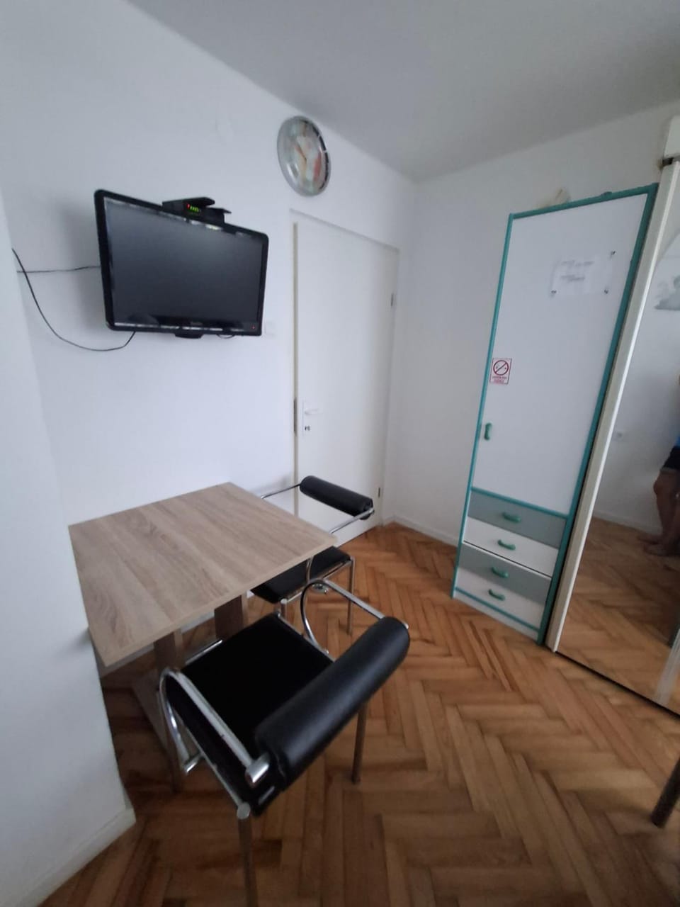 Slatka sobica za dvoje sa upotrebom zajednicke kuhinje i kupaonice Bed and Breakfast in City of Zagreb