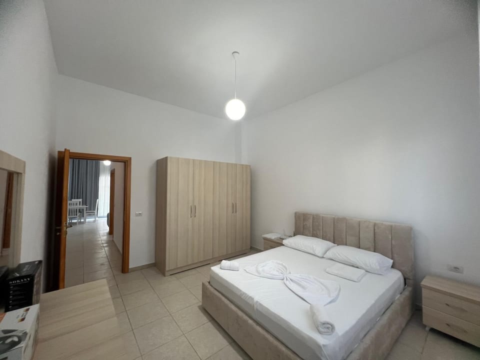 Bed, Photo of the whole room, Bedroom, towels, wardrobe
