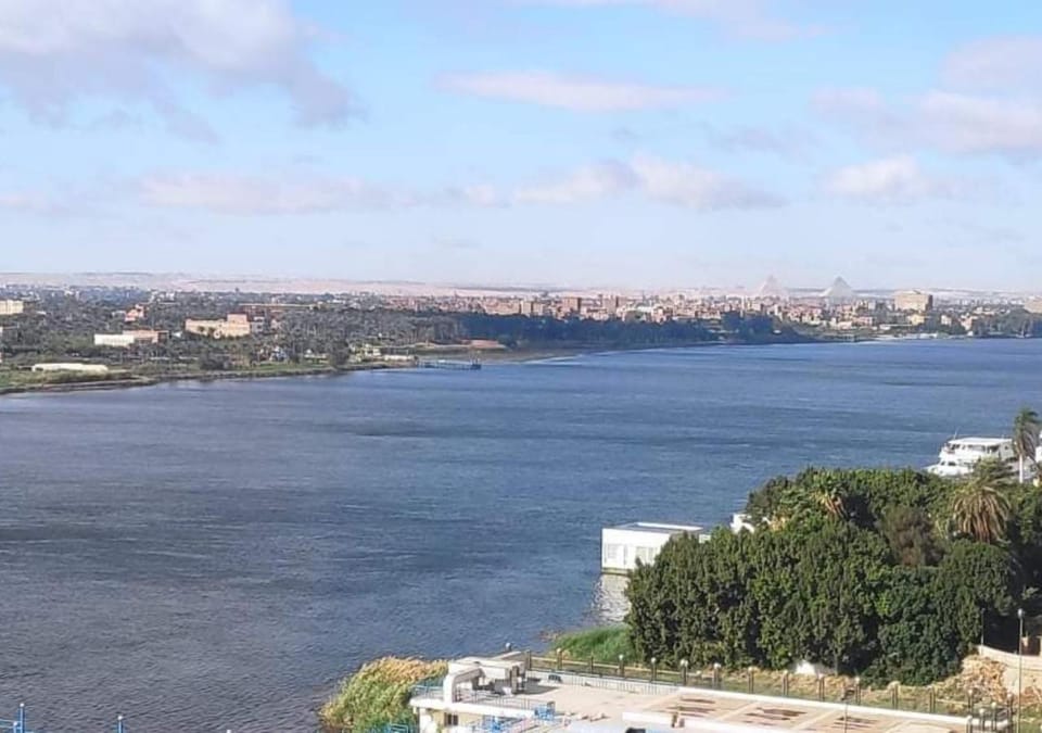 Nearby landmark, Day, Natural landscape, Bird's eye view, Balcony/Terrace, City view, Lake view, River view, Sea view, Alcoholic drinks, Non alcoholic drinks, furniture, sunbed