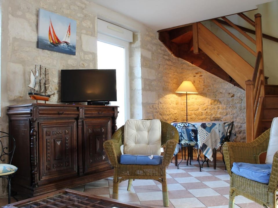 Maison en impasse à Saint-Pierre-d'Oléron, 6 personnes, proche commerces - FR-1-246A-83 House in Nouvelle-Aquitaine