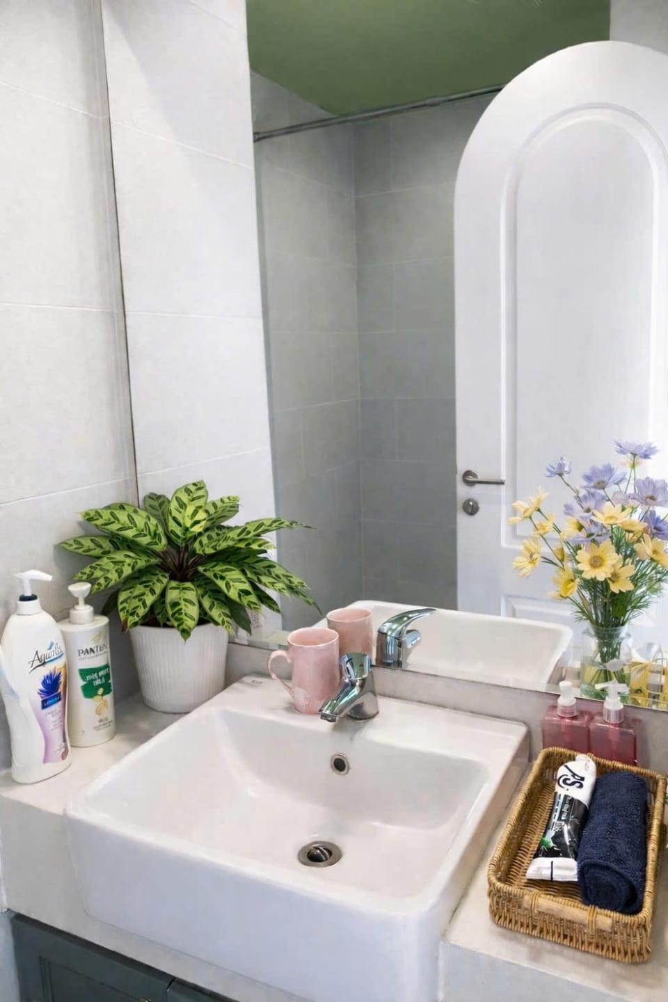 H2 Homestay - Ecopark, Văn Giang, Hưng Yên Apartment in Laos
