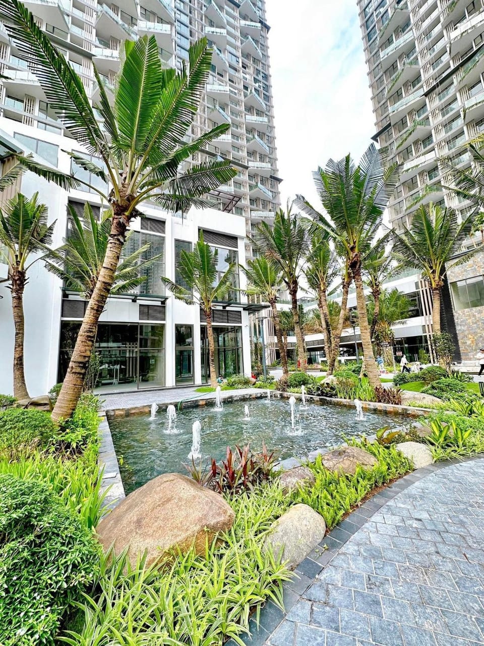 Off site, Natural landscape
