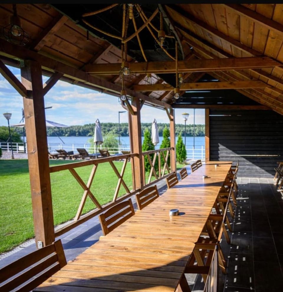 Pensiunea Laguna Balteni Bed and Breakfast in Romania